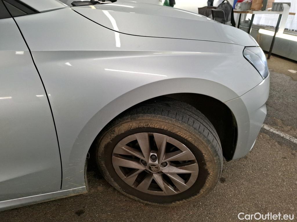  Skoda  Fabia  Ambition 1.0 MPI 80CV BVM5 E6d #16