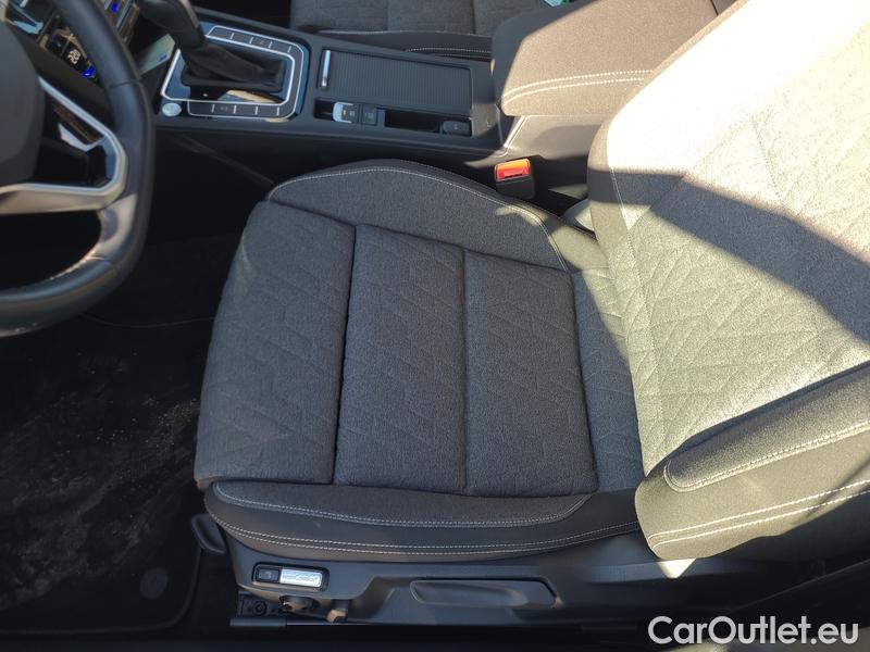  Volkswagen  Passat  Variant (CB5) (2019) Pas.Var.1.5TSI Business AT #25