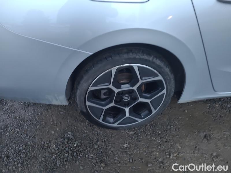  Opel  Astra  SportsTourer (2022)  1.2 T 96 Ultimate ST AT #12