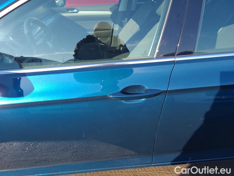  Volkswagen  Passat  Variant (CB5) (2019) Pas.Var.1.5TSI Business AT #24