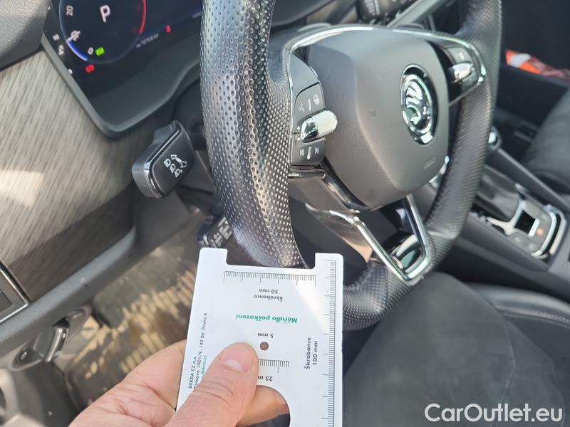  Skoda  Kodiaq  (2016)  2.0TDI 110 Style AT #7