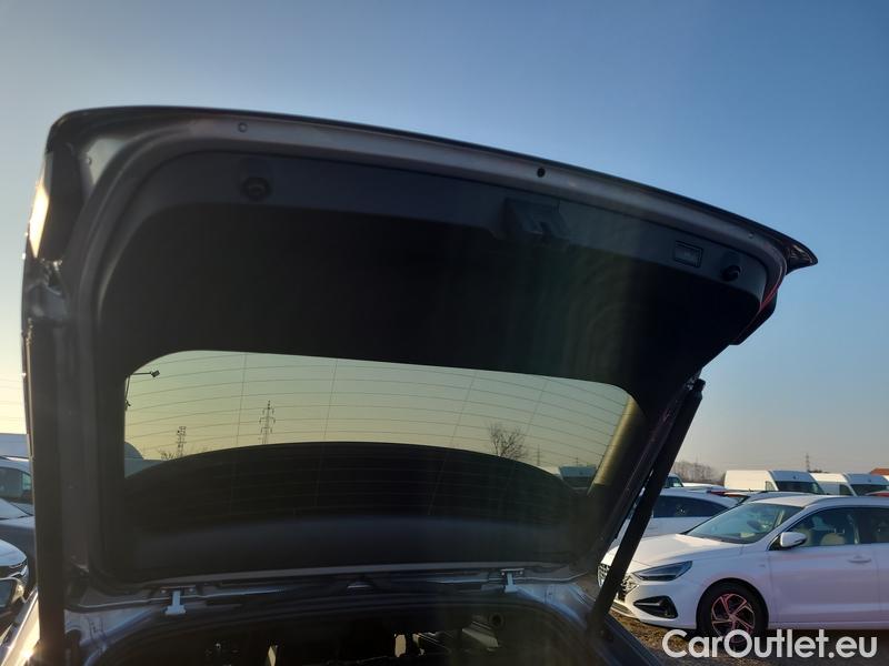  Volkswagen  Arteon  Shooting Brake  (3H9)(2020) Art.SB 2.0TSI 200 R-Lin.4x4 AT #31