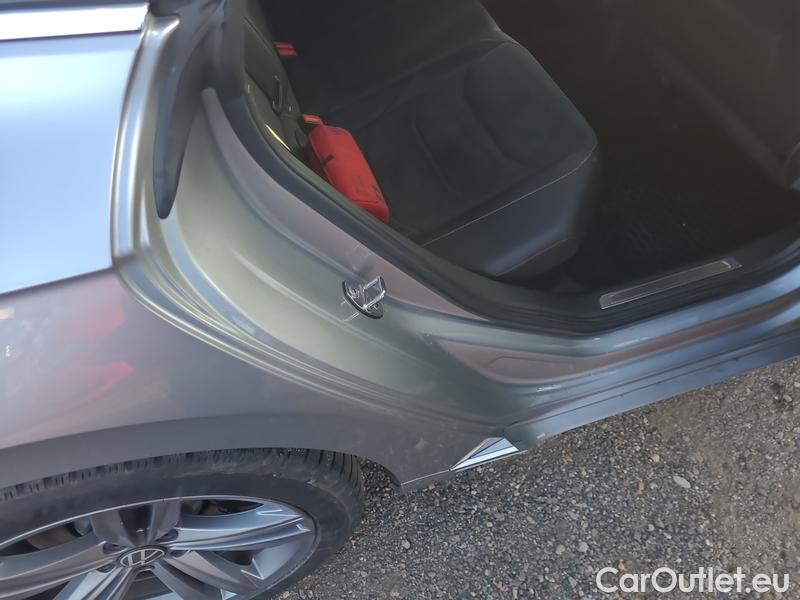  Volkswagen  Arteon  Shooting Brake  (3H9)(2020) Art.SB 2.0TSI 200 R-Lin.4x4 AT #40