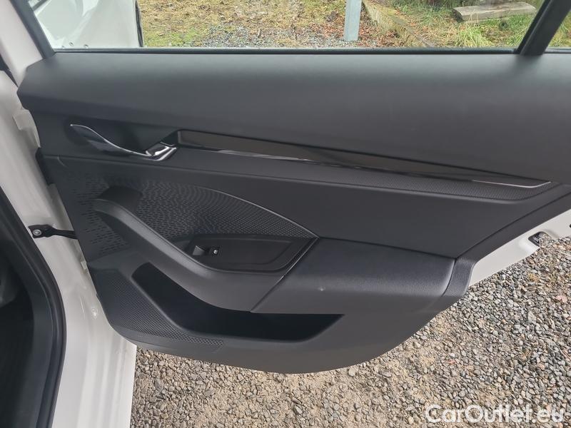  Skoda  Octavia  Combi (NX3)(2020) Oct.Combi 2.0TDI 85 Ambition #19