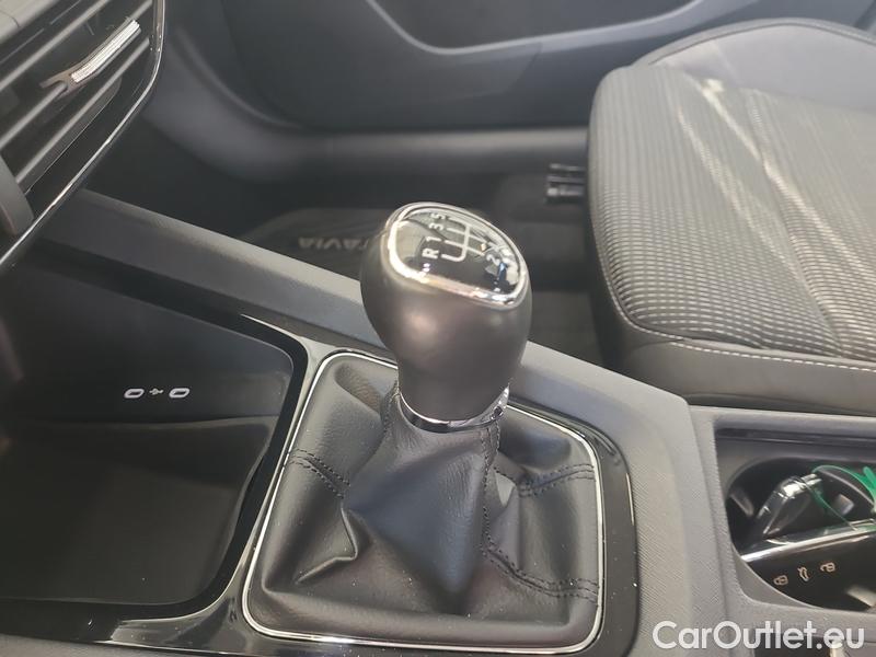  Skoda  Octavia  Lim. (NX3)(2020)  2.0TDI 85 Ambition 5d #8