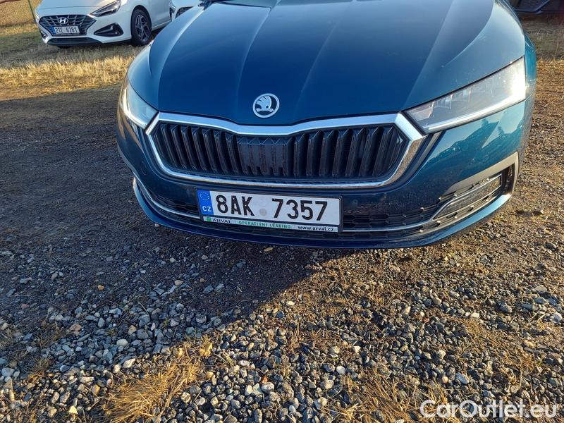  Skoda  Octavia  Combi (NX3)(2020) Oct.Combi 2.0TDI 110 Style AT #2