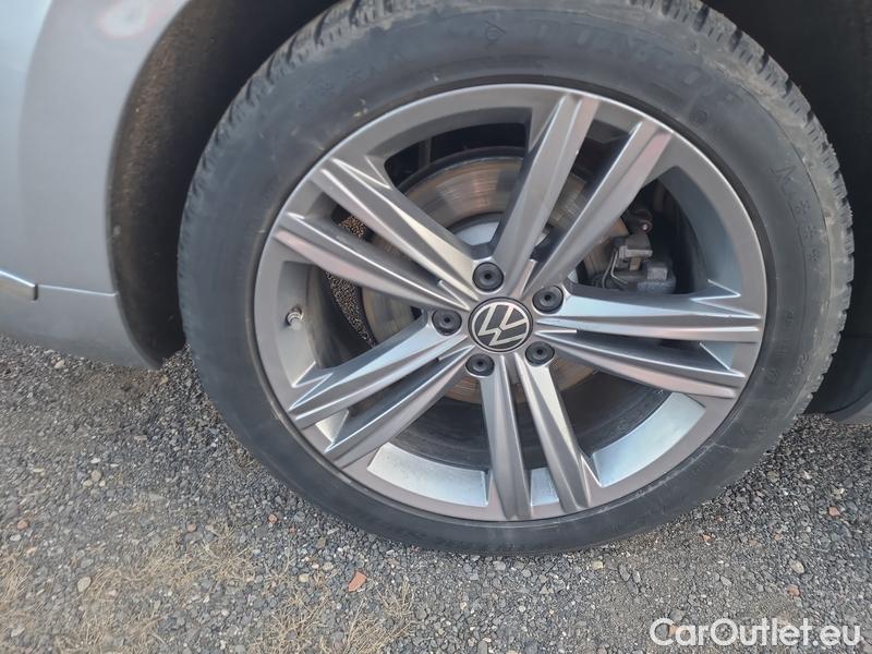  Volkswagen  Arteon  Shooting Brake  (3H9)(2020) Art.SB 2.0TSI 200 R-Lin.4x4 AT #39