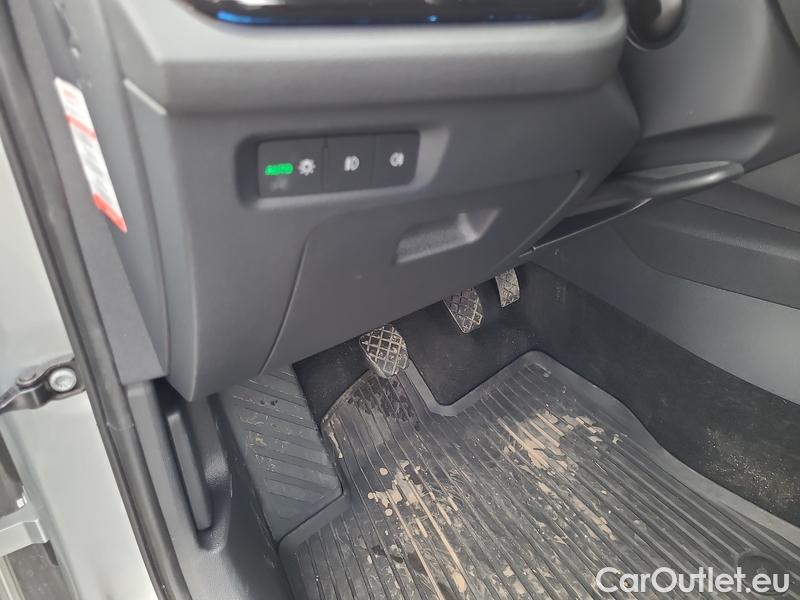  Skoda  Octavia  Combi (NX3)(2020) Oct.Combi 1.5TSI 110 Style #8