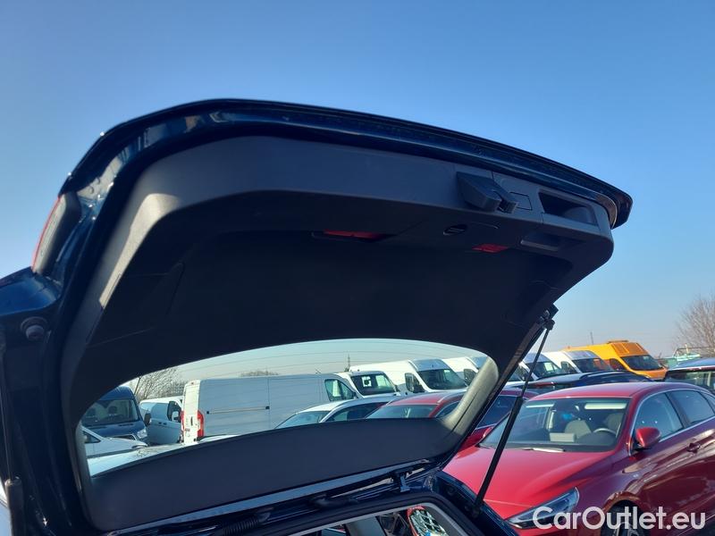  Volkswagen  Passat  Variant (CB5) (2019) Pas.Var.1.5TSI Business AT #1