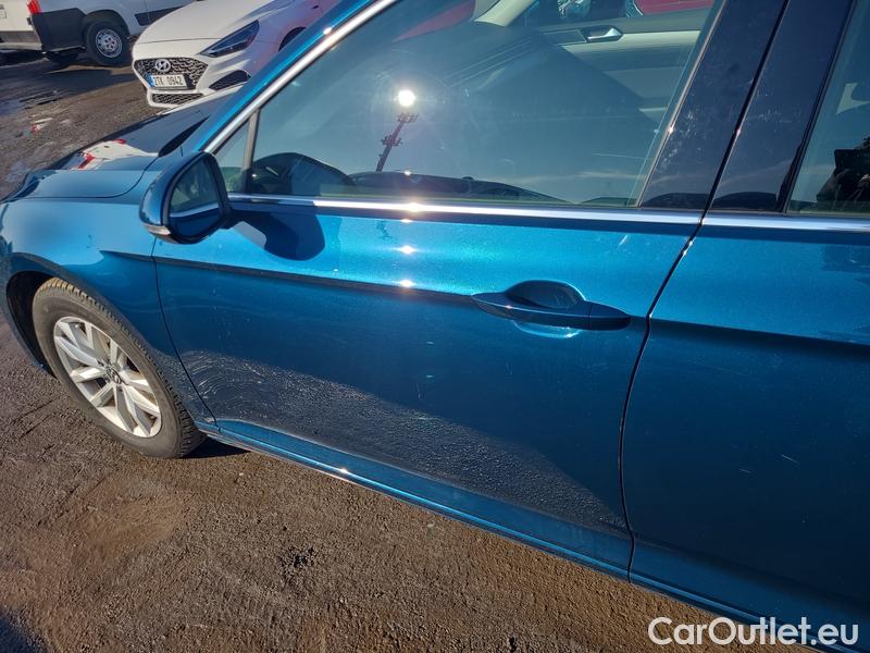  Volkswagen  Passat  Variant (CB5) (2019) Pas.Var.1.5TSI Business AT #12