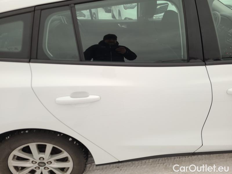  Ford  Focus   Turnier (CGE)(2018->) Foc.ST 1.5EBl Trend Edition #14