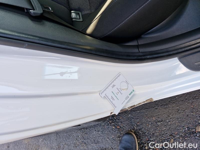  Hyundai  i30  (PD)(01.2017 ->)  kom.1.5T-GDI Smart 5d #15