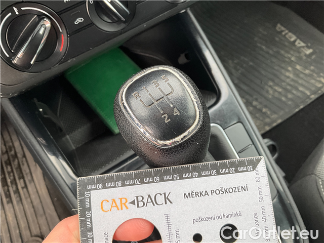  Skoda  Fabia  1.0 MPI 59 Ambition 5d #1