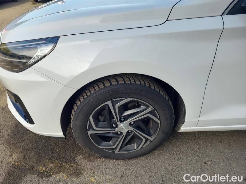  Hyundai  i30   cw (PD)(2017->)  kom.1.6CRDi 115 Smart #4