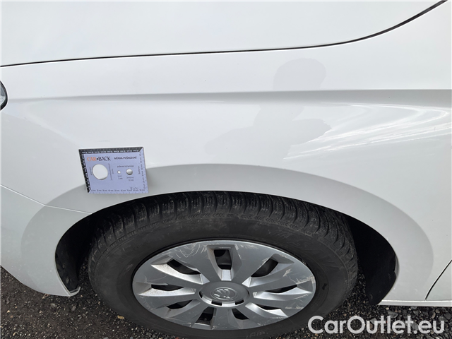  Skoda  Fabia  1.0 MPI 59 Ambition 5d #3