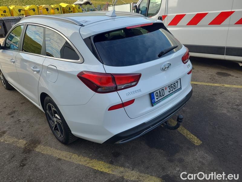  Hyundai  i30   cw (PD)(2017->)  kom.1.6CRDi 115 Smart #14
