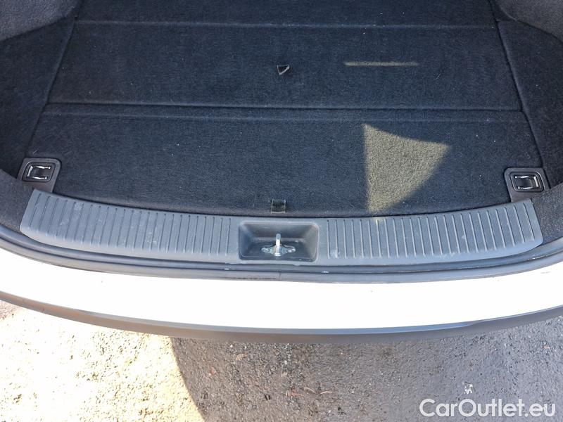  Hyundai  i30  (PD)(01.2017 ->)  kom.1.5T-GDI Smart 5d #11