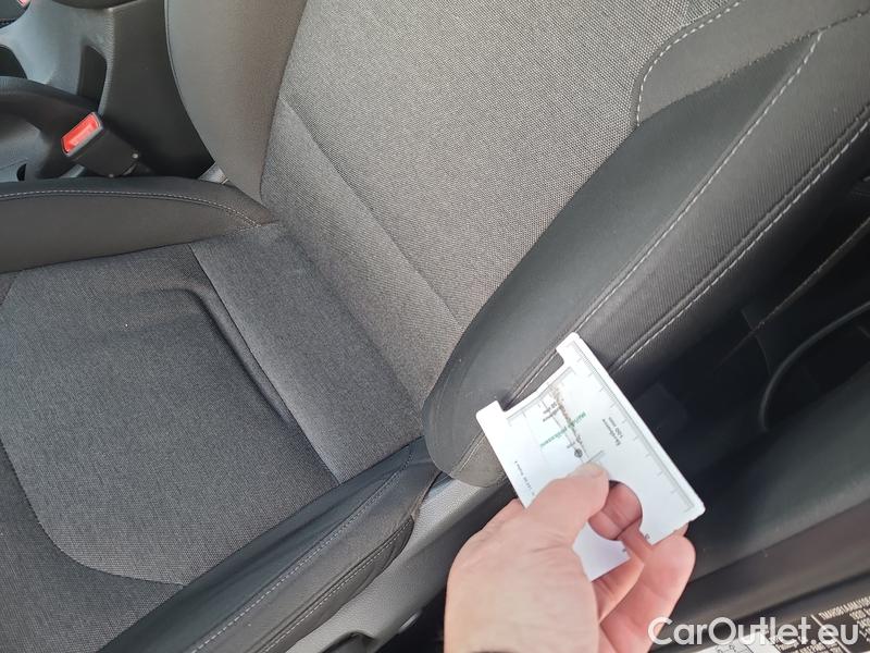  Hyundai  i30   cw (PD)(2017->)  kom.1.6CRDi 115 Smart #10