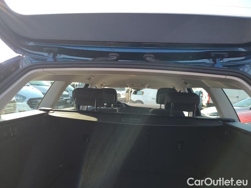  Volkswagen  Passat  Variant (CB5) (2019) Pas.Var.1.5TSI Business AT #28