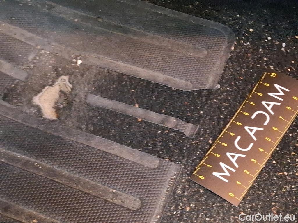  Citroen  C4 CITROEN  X / 2022 / 4P / Berline PureTech 130 S&S EAT8 Feel Pack #5