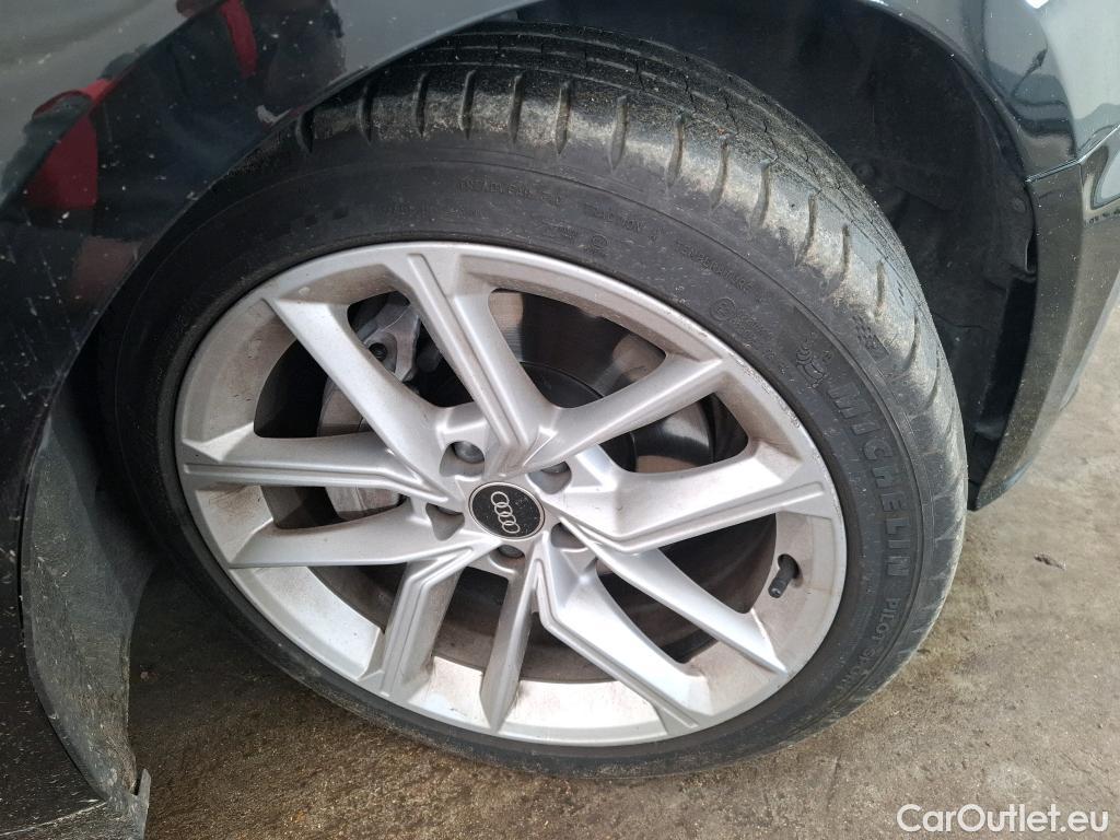  Audi  A5 Sportback AUDI  / 2019 / 5P / Berline 40 TDI 204 S TRONIC 7 S LINE SB #12