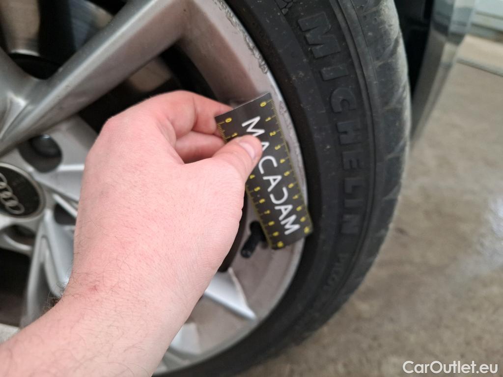  Audi  A5 Sportback AUDI  / 2019 / 5P / Berline 40 TDI 204 S TRONIC 7 S LINE SB #23