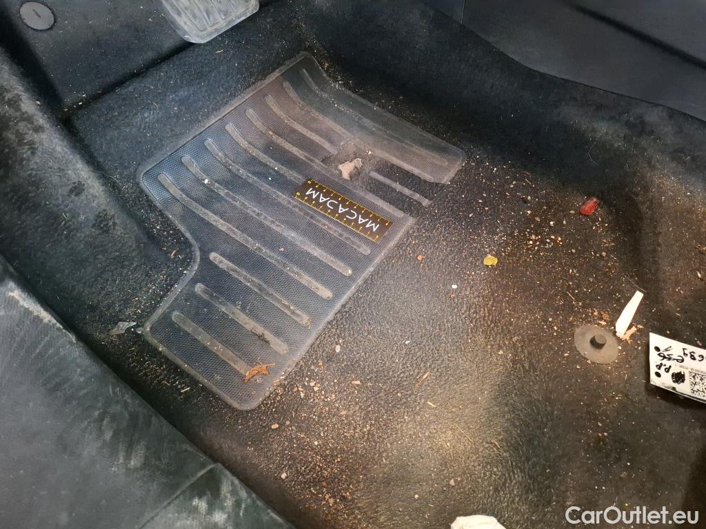  Citroen  C4 CITROEN  X / 2022 / 4P / Berline PureTech 130 S&S EAT8 Feel Pack #3