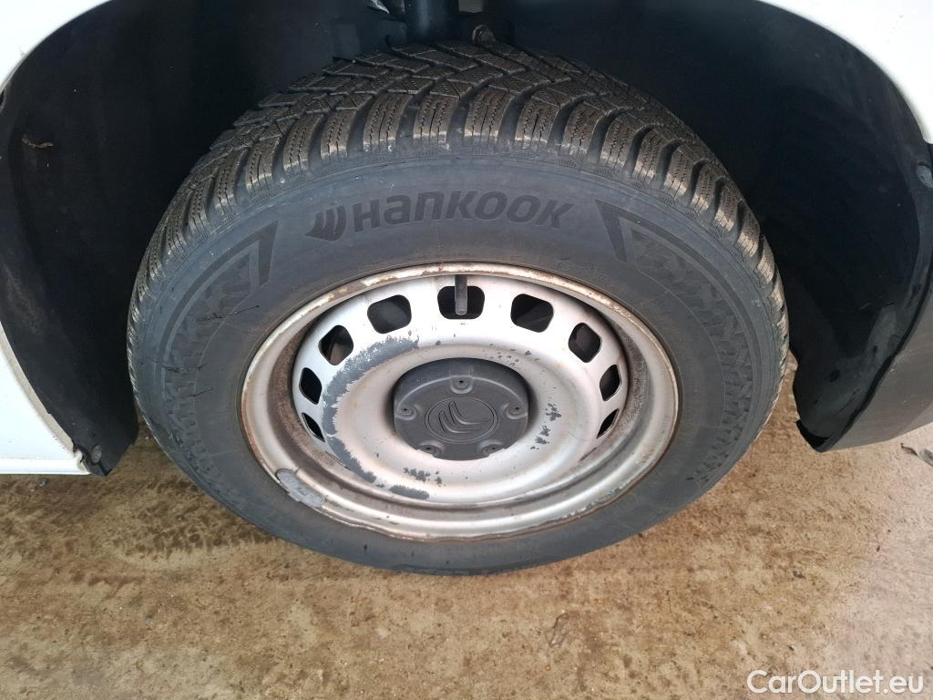  Citroen  Berlingo  Fourgon Club M 650 1.5 BlueHDi 75CV BVM5 E6dT #32