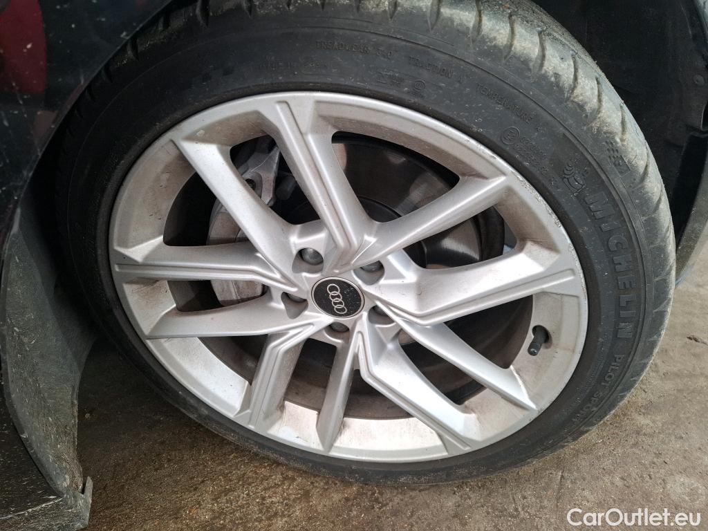  Audi  A5 Sportback AUDI  / 2019 / 5P / Berline 40 TDI 204 S TRONIC 7 S LINE SB #13