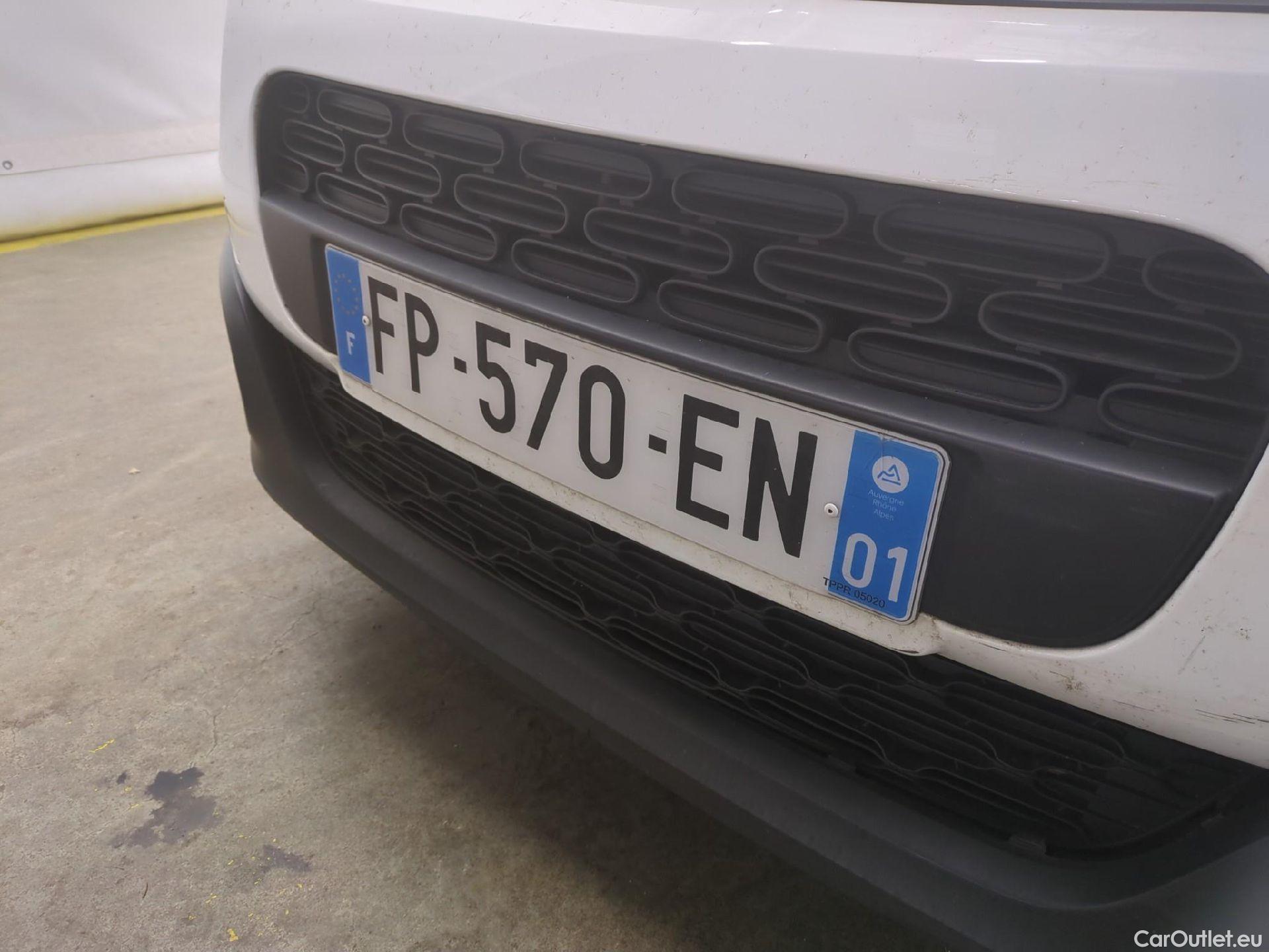  Citroen  C3  Feel Business 1.2 PureTech 80CV BVM5 E6d #14