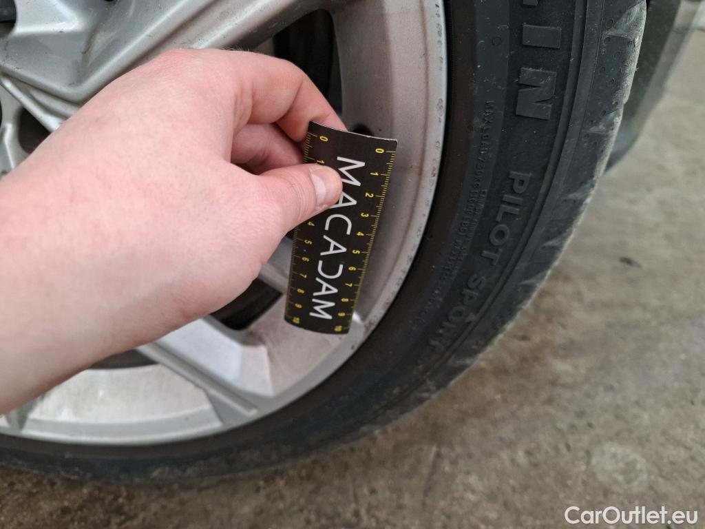  Audi  A5 Sportback AUDI  / 2019 / 5P / Berline 40 TDI 204 S TRONIC 7 S LINE SB #24