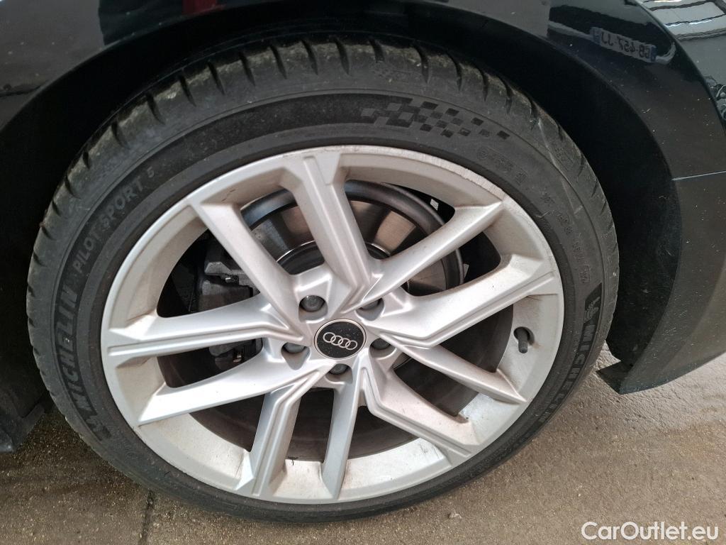  Audi  A5 Sportback AUDI  / 2019 / 5P / Berline 40 TDI 204 S TRONIC 7 S LINE SB #2