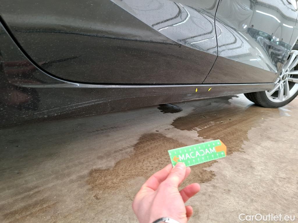  Audi  A3 AUDI  Sportback / 2020 / 5P / Berline 40 TFSI e 204 S Tronic Business Line #1