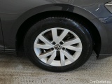  Volkswagen  Passat Volkswagen  Variant 1.5 TSI 7-DSG Business 5d #12