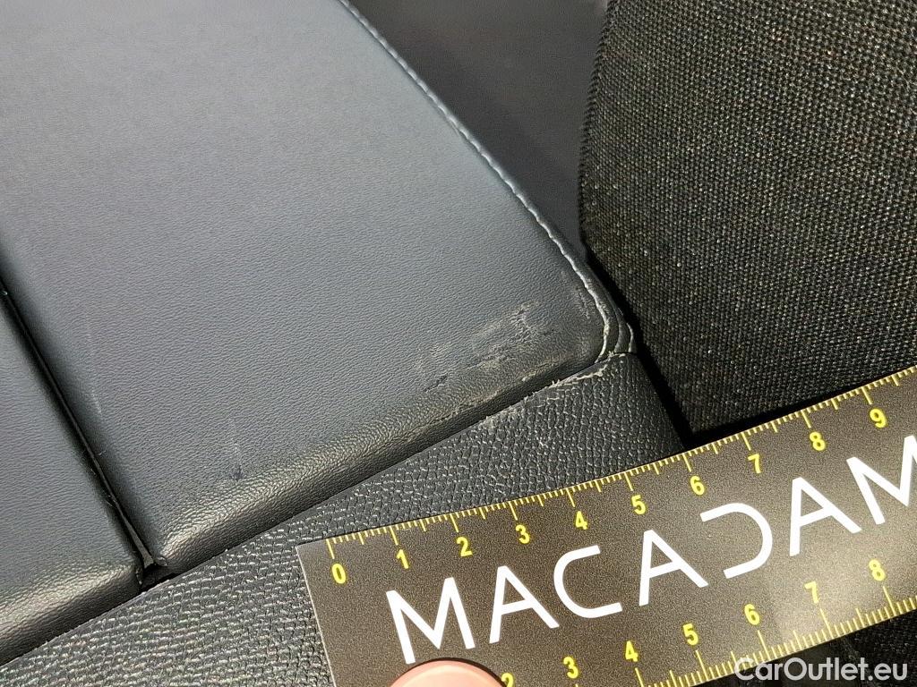  Peugeot  3008  Active Pack 1.5 HDi 130CV BVA8 E6d #24