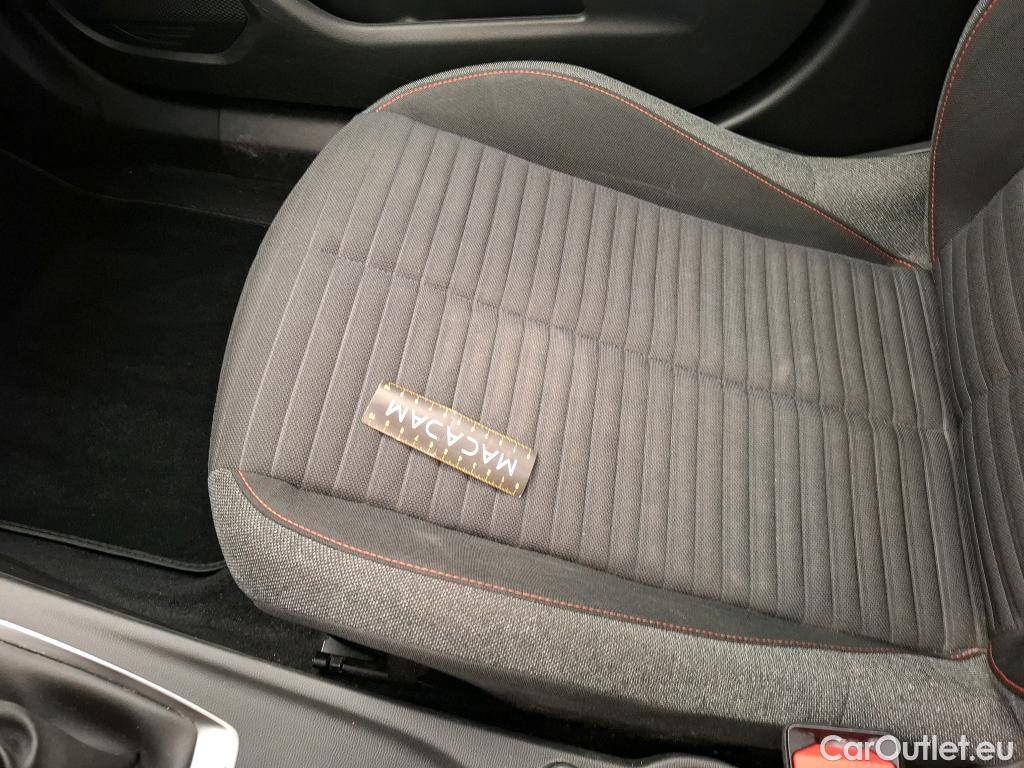  Peugeot  2008  Active Business 1.5 HDi 100CV BVM6 E6d #42