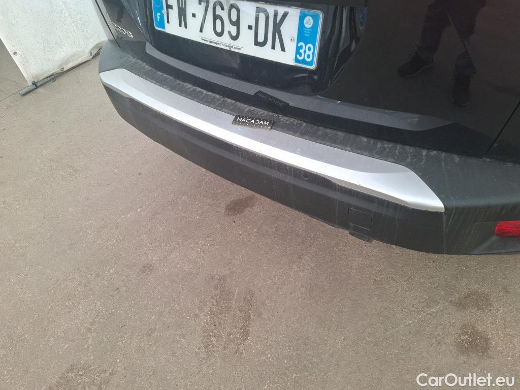  Peugeot  2008  Active Business 1.5 HDi 100CV BVM6 E6d #24