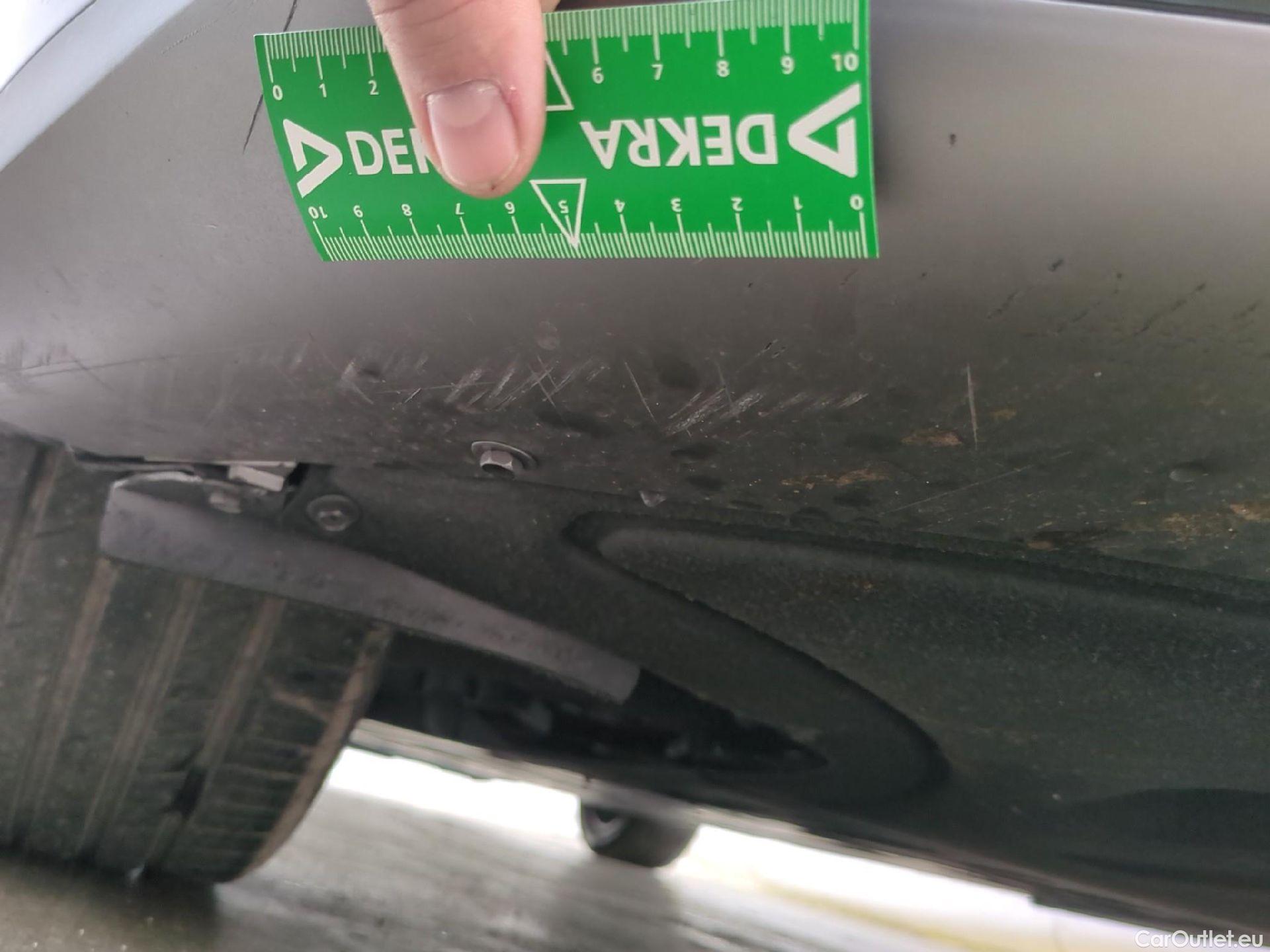  Hyundai   Ioniq Ioniq 6 Creative Electrique 77kWh BVA #18