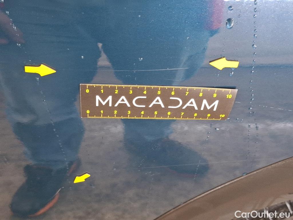  Peugeot  3008  Active Pack 1.5 HDi 130CV BVA8 E6d #9