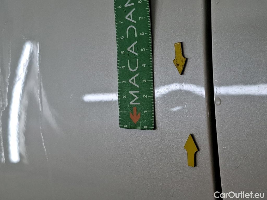  Nissan  Qashqai NISSAN  5p Crossover 1.3 DIG-T 140 Tekna #33