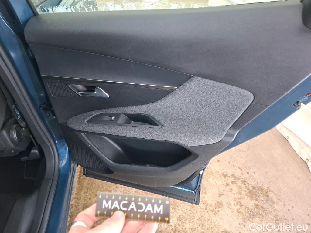  Peugeot  3008  Active Pack 1.5 HDi 130CV BVA8 E6d #40