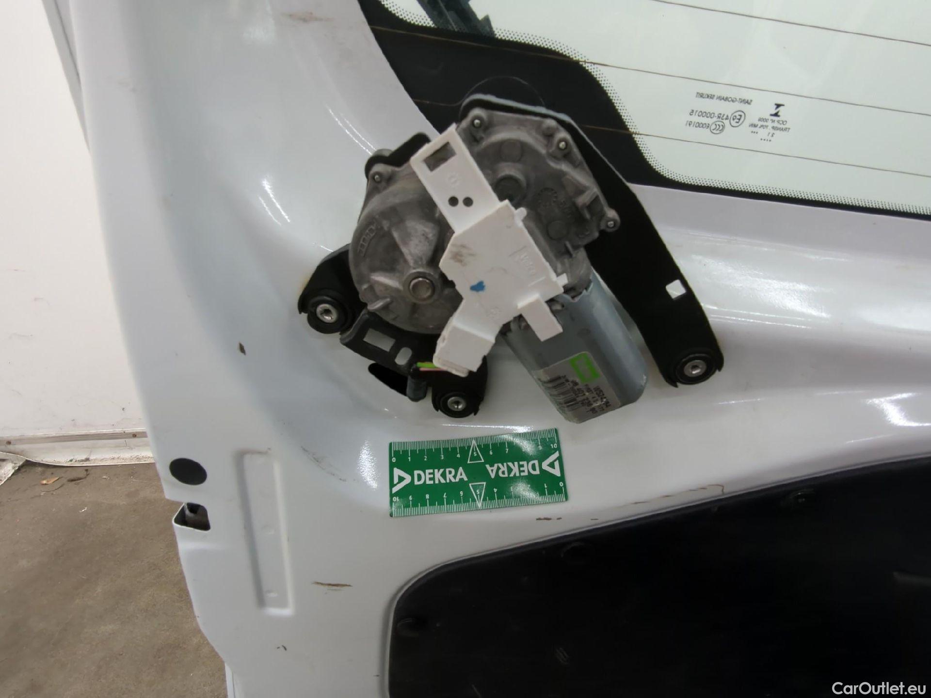  Peugeot  Partner  Cabine Approfondie L2 1.5 HDi 100CV BVM5 E6d #1