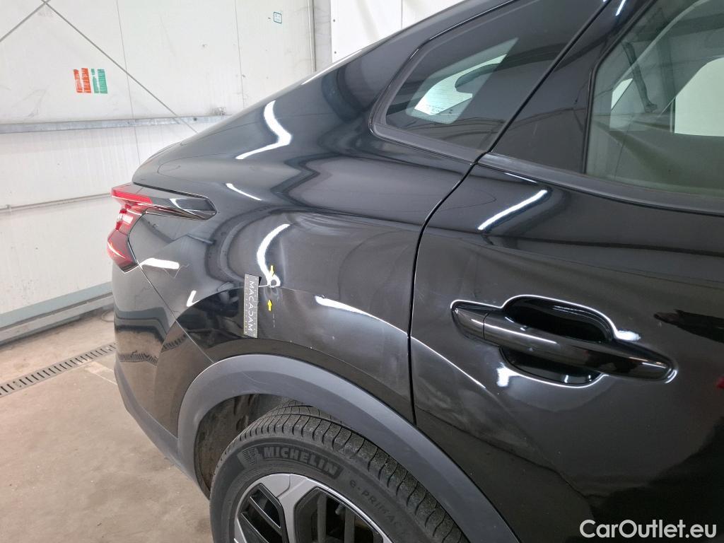  Citroen  C4 CITROEN  X / 2022 / 4P / Berline PureTech 130 S&S EAT8 Feel Pack #24