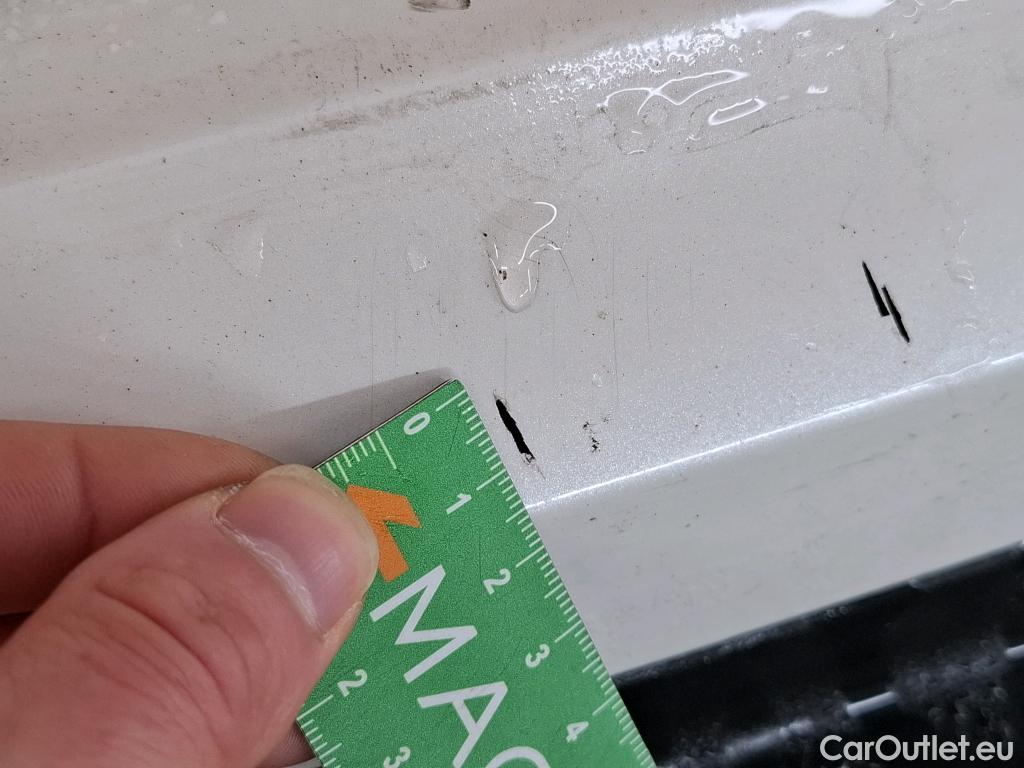  Nissan  Qashqai NISSAN  5p Crossover 1.3 DIG-T 140 Tekna #48