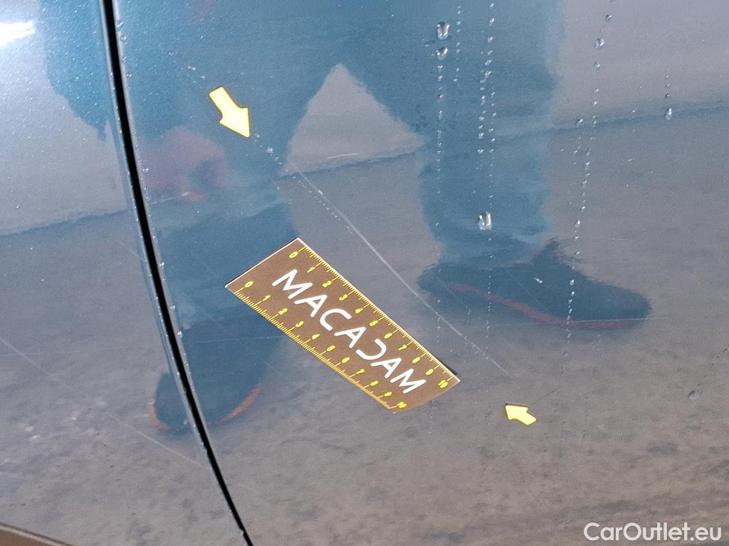  Peugeot  3008  Active Pack 1.5 HDi 130CV BVA8 E6d #14