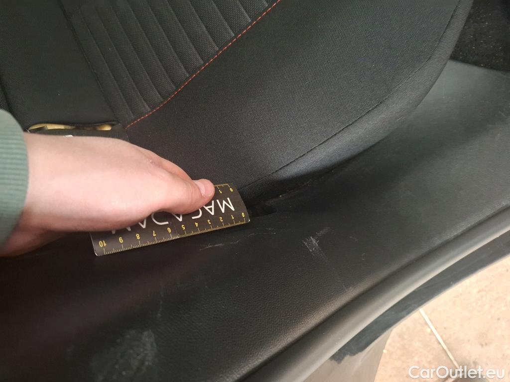  Peugeot  2008  Active Business 1.5 HDi 100CV BVM6 E6d #39