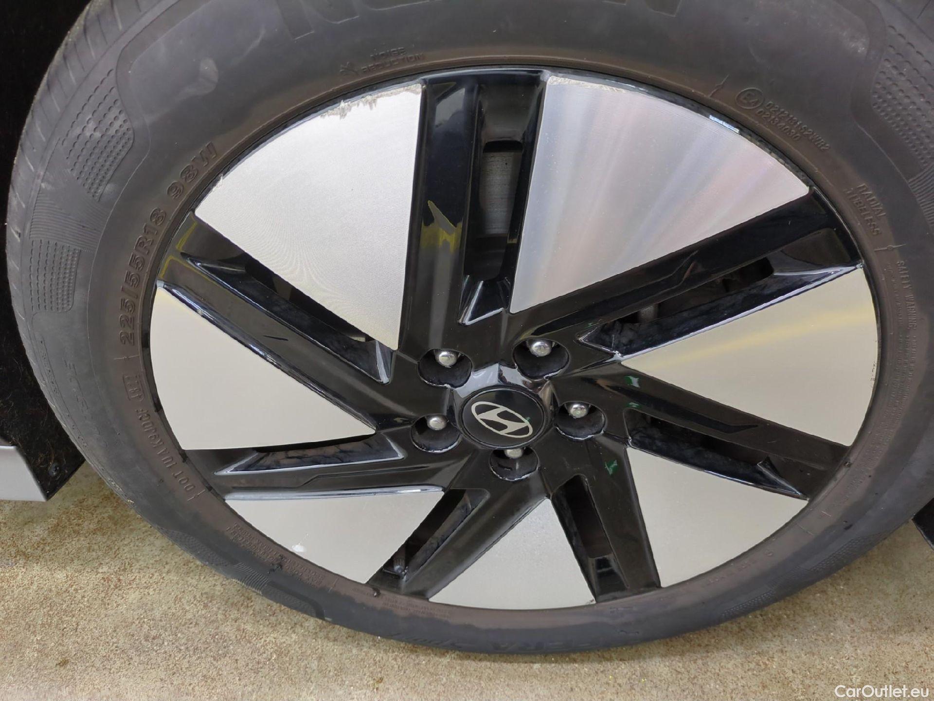  Hyundai   Ioniq Ioniq 6 Creative Electrique 77kWh BVA #3