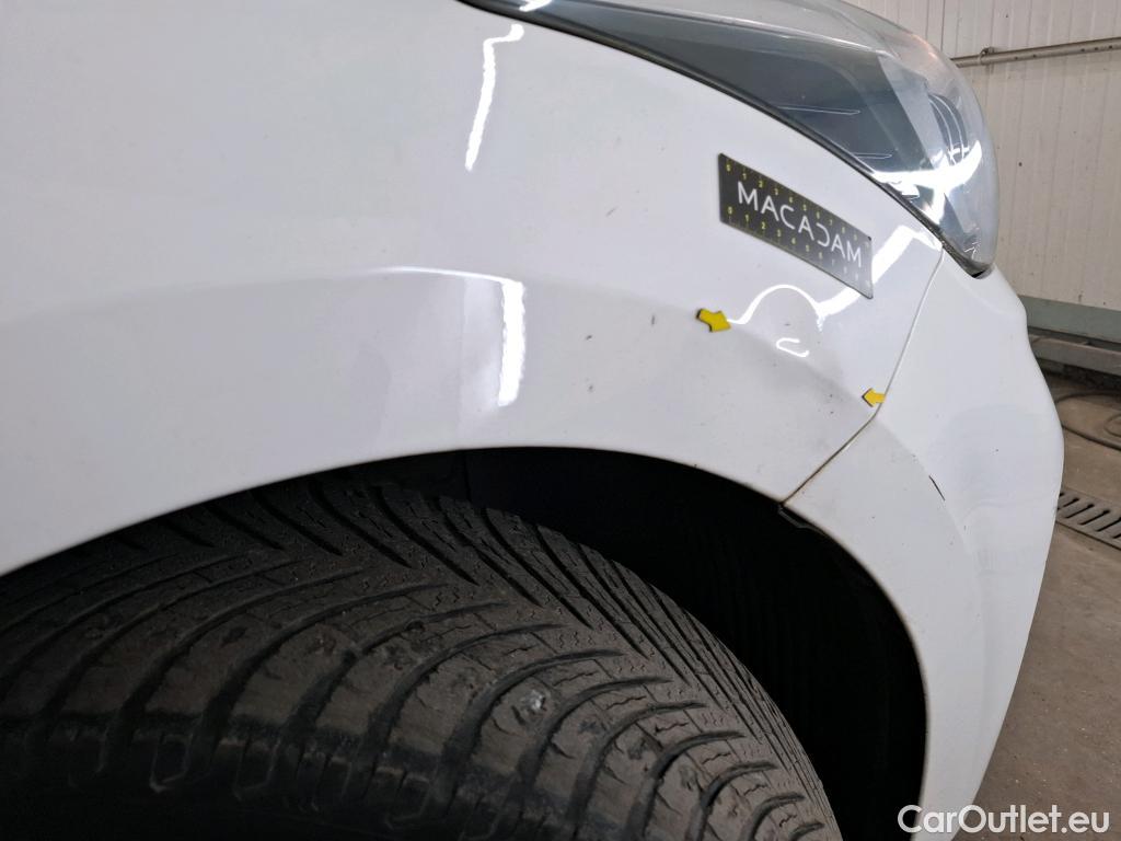  Hyundai  i20  Intuitive 1.2 85CV BVM5 E6 #15