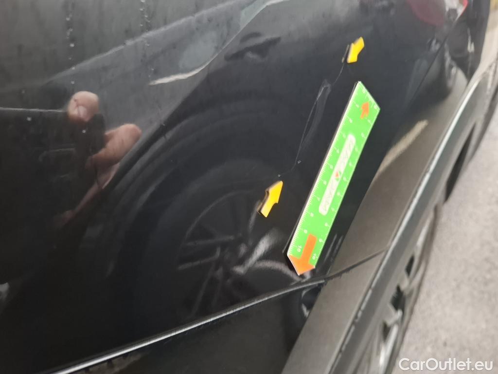  Citroen  C4 CITROEN  X / 2022 / 4P / Berline PureTech 130 S&S EAT8 Feel Pack #31