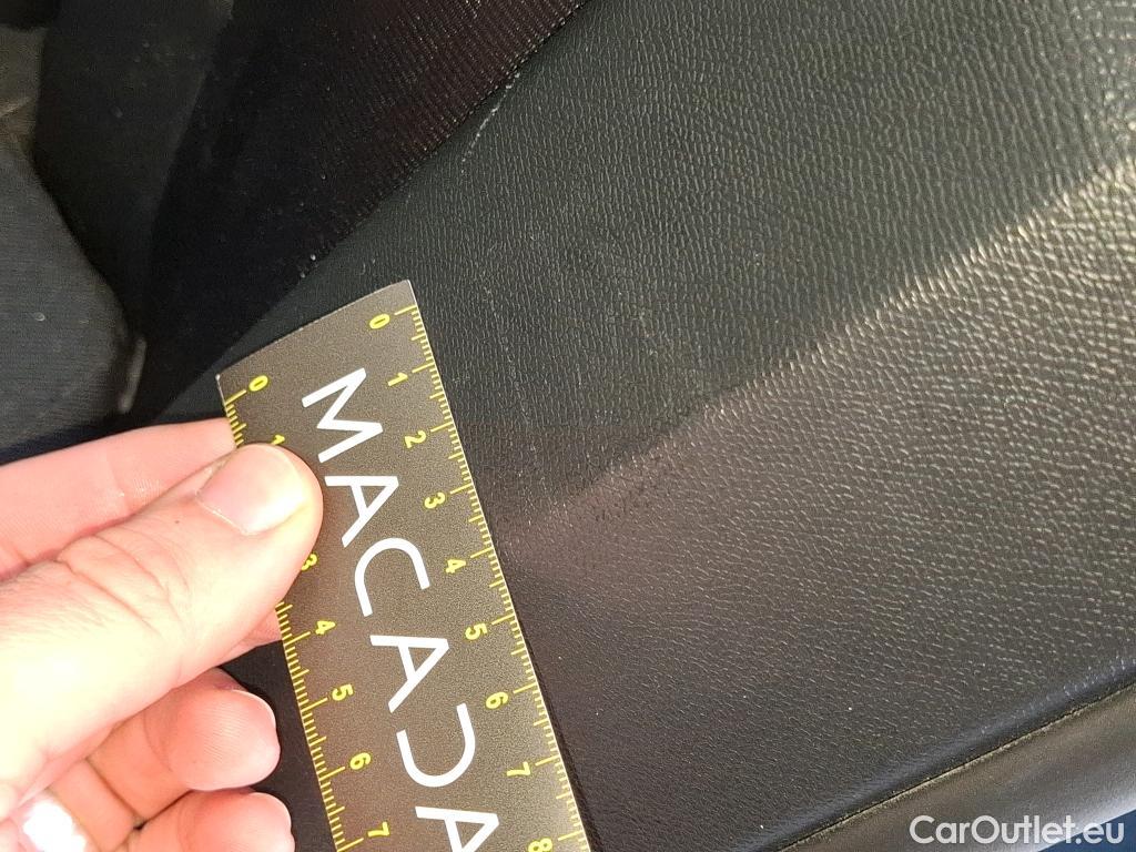  Peugeot  3008  Active Pack 1.5 HDi 130CV BVA8 E6d #49